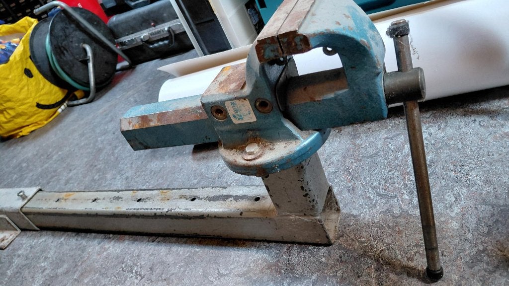 Uitschuifbare Bankschroef, Ophalen, Gebruikt, Minder dan 70 cm, Bankschroef