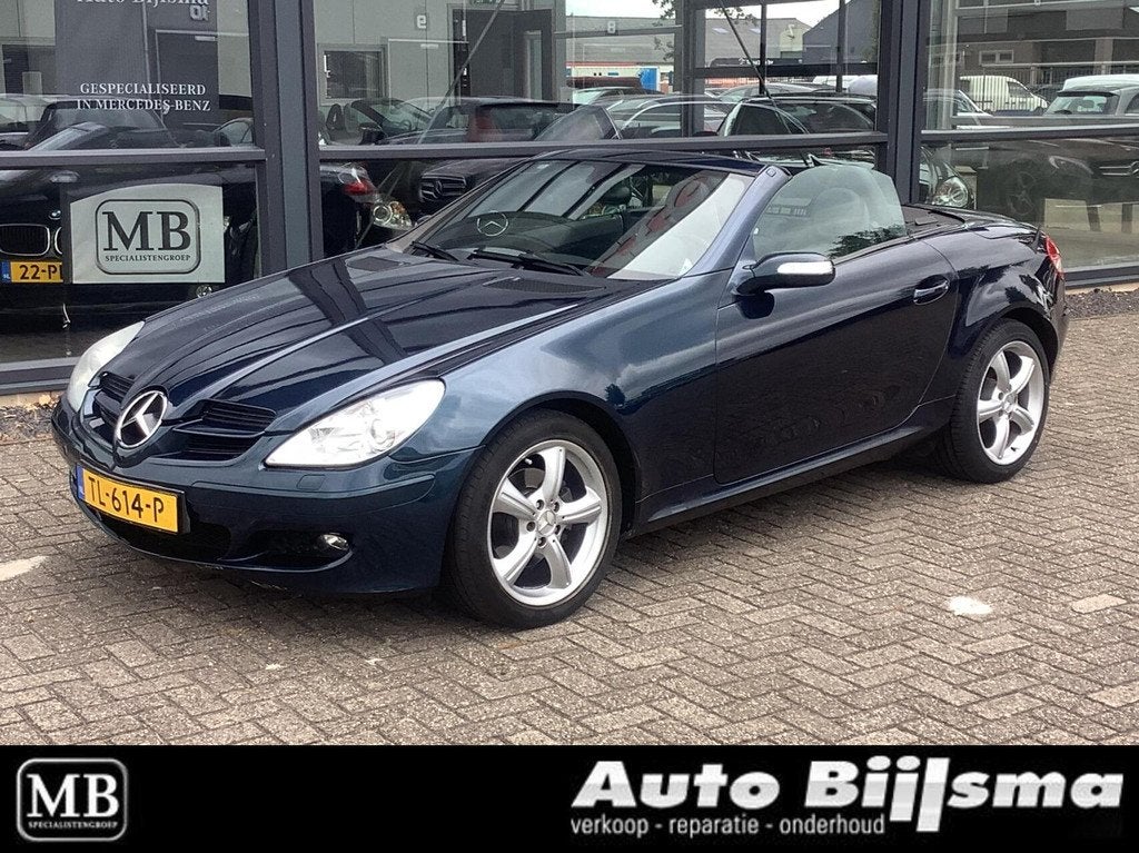 Mercedes SLK-klasse 200 K Automaat, nekverwarming, lederen b, Auto's, Mercedes-Benz, Achterwielaandrijving, Gebruikt, 1287 kg