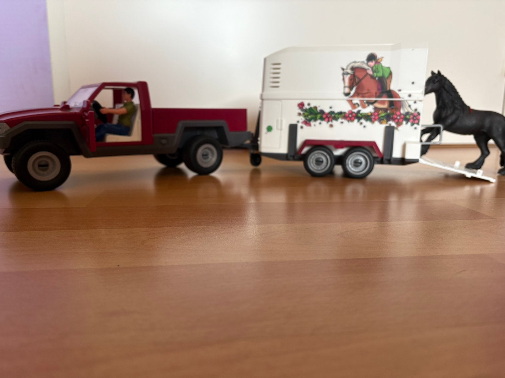 Schleich pickup met paardentrailer, Ophalen of Verzenden, Zo goed als nieuw