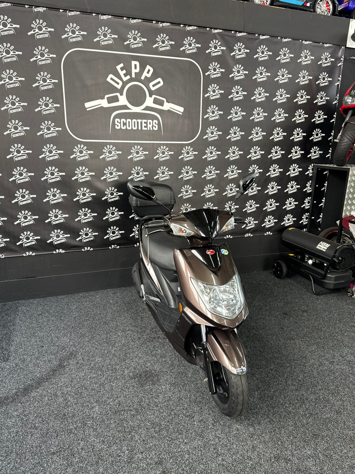 Kymco VP50, Ophalen, Zo goed als nieuw, Benzine, Agility
