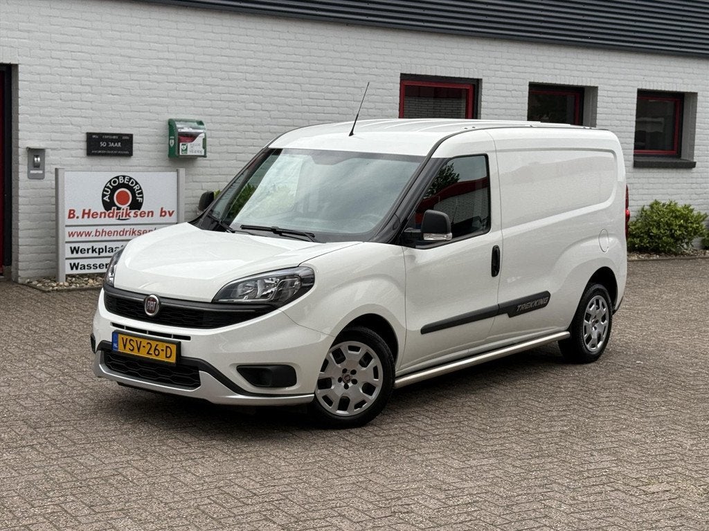 Fiat Doblo Cargo GB 1.6 MJ 105pk L2H1 Maxi Trekking/ 3 Zitpl, Keurmerk '100% Onderhouden', Stof, Gebruikt, 4 cilinders