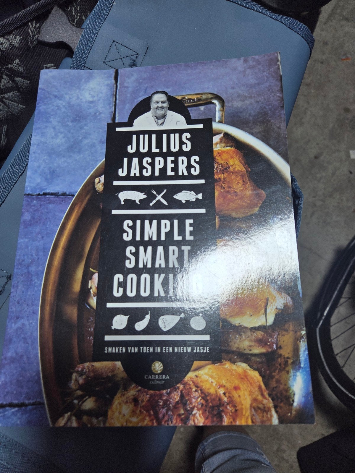 Julius Jaspers Simple Smart Cooking Kookboek, Boeken, Gelezen, Hoofdgerechten, Julius Jaspers, Ophalen of Verzenden