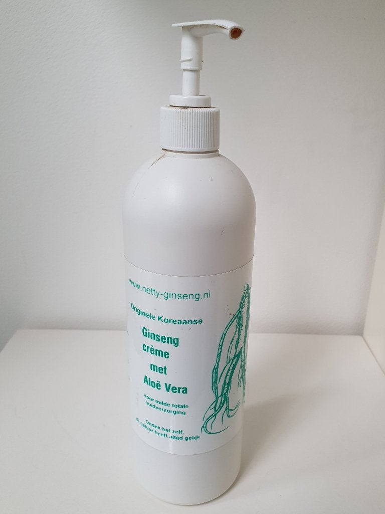 Ginseng crème met Aloë Vera - 500 ml, Verzenden, Zo goed als nieuw, Bodylotion, Crème of Olie