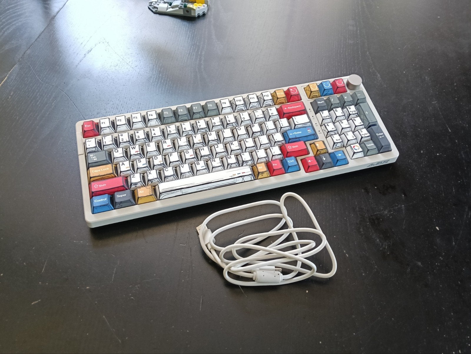 mechanisch toetsenbord (cherry red) QWERTY, Computers en Software, Toetsenborden, Hot-swappable, Ophalen of Verzenden, Zo goed als nieuw