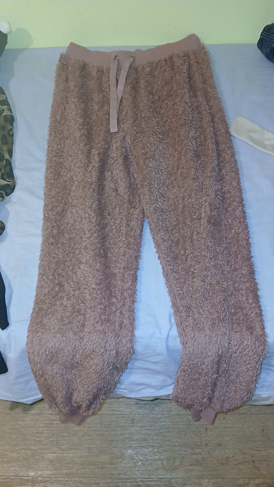 Comfortabele teddy joggingbroek van Escara Bodywear, Escara Bodywear, Bruin, Lang, Gedragen