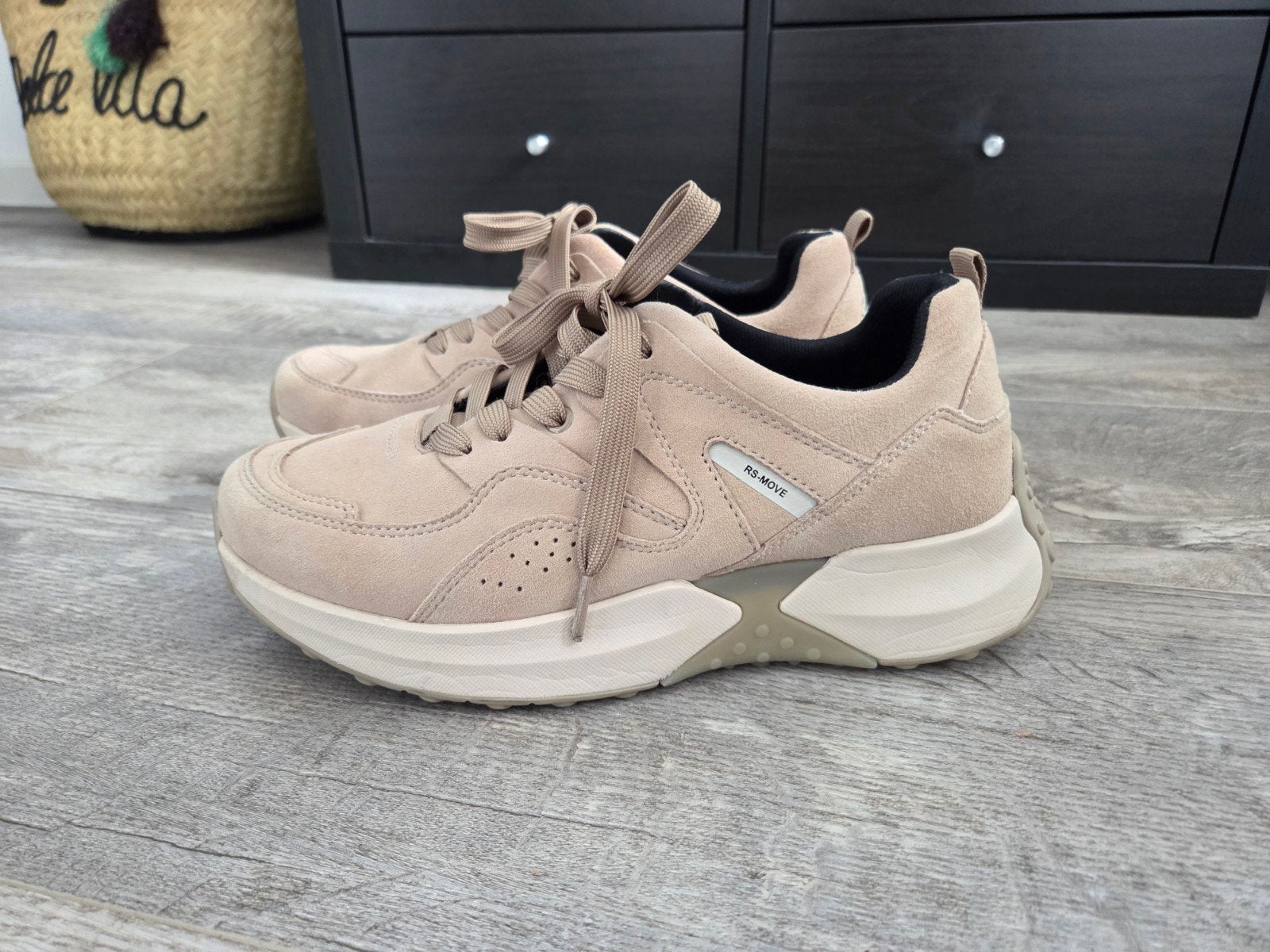 Beige sneakers Gabor rolling soft, maat 39, Ophalen of Verzenden, Zo goed als nieuw, Beige, Sneakers of Gympen