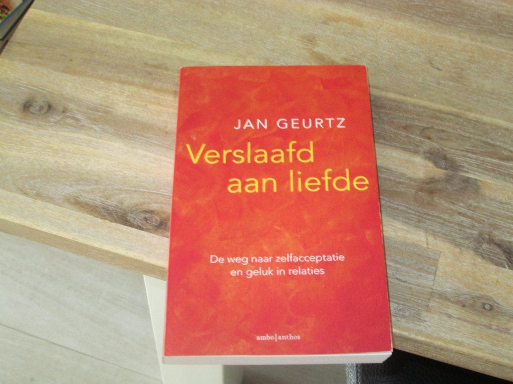 Jan Geurtz verslaafd aan liefde, Ophalen of Verzenden, Zo goed als nieuw