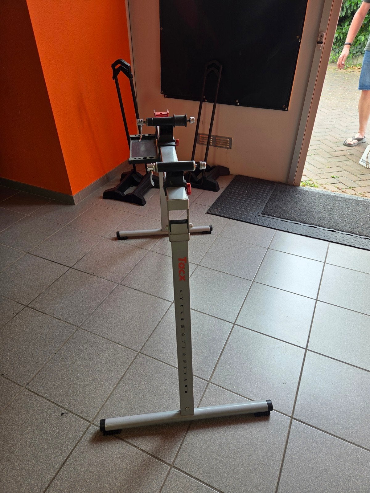 Tacx fietsen standaard, Ophalen, Gebruikt