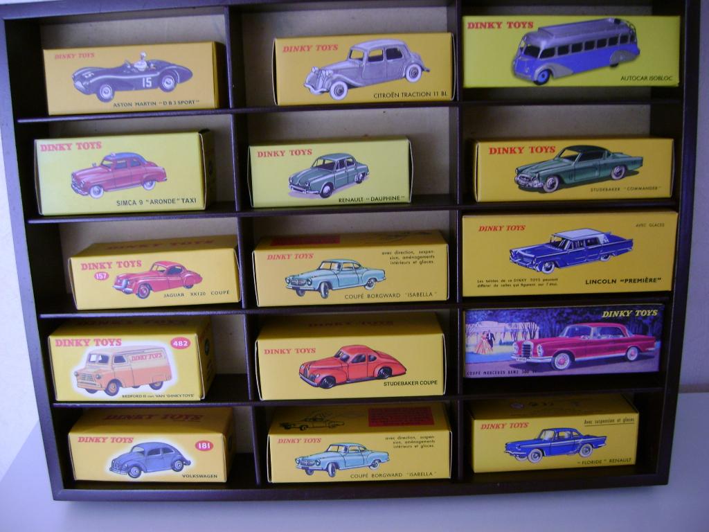 dinky toys atlas, Hobby en Vrije tijd, Modelauto's | 1:43, Ophalen of Verzenden, Nieuw, Auto, Dinky Toys