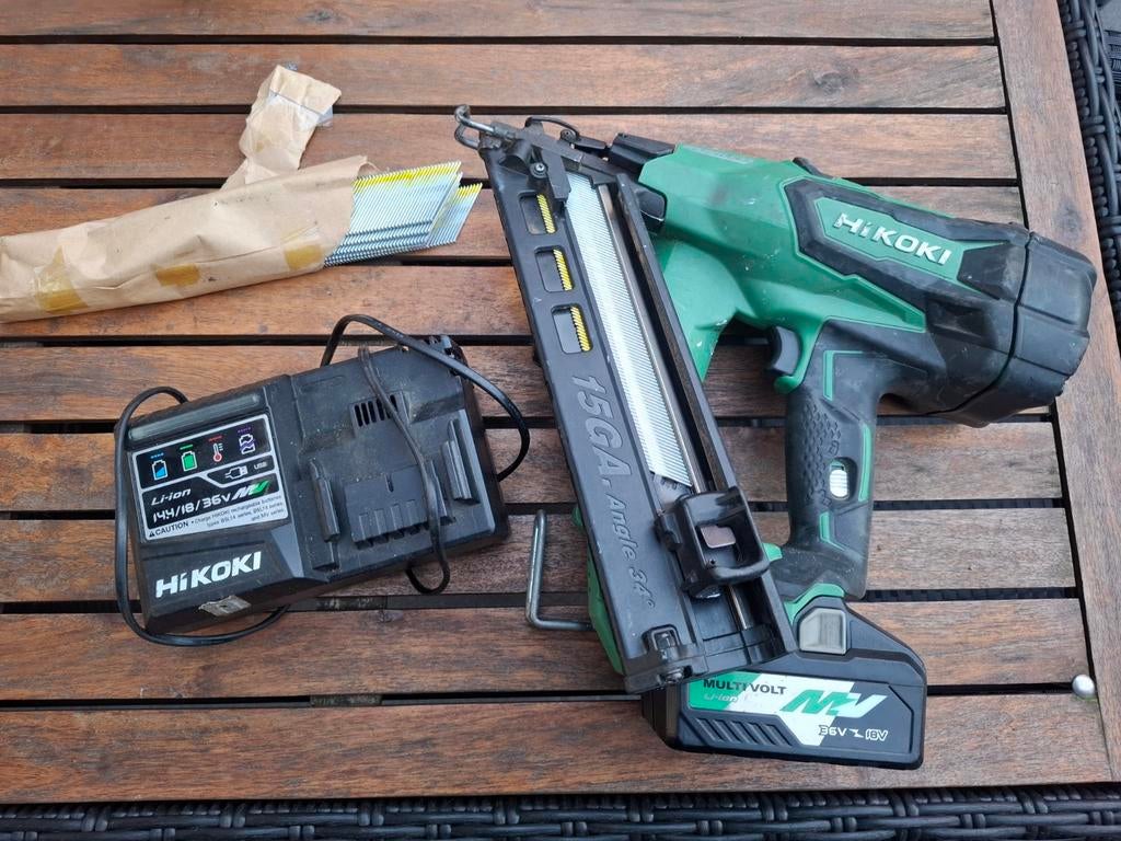 Hikoki 18v, Ophalen