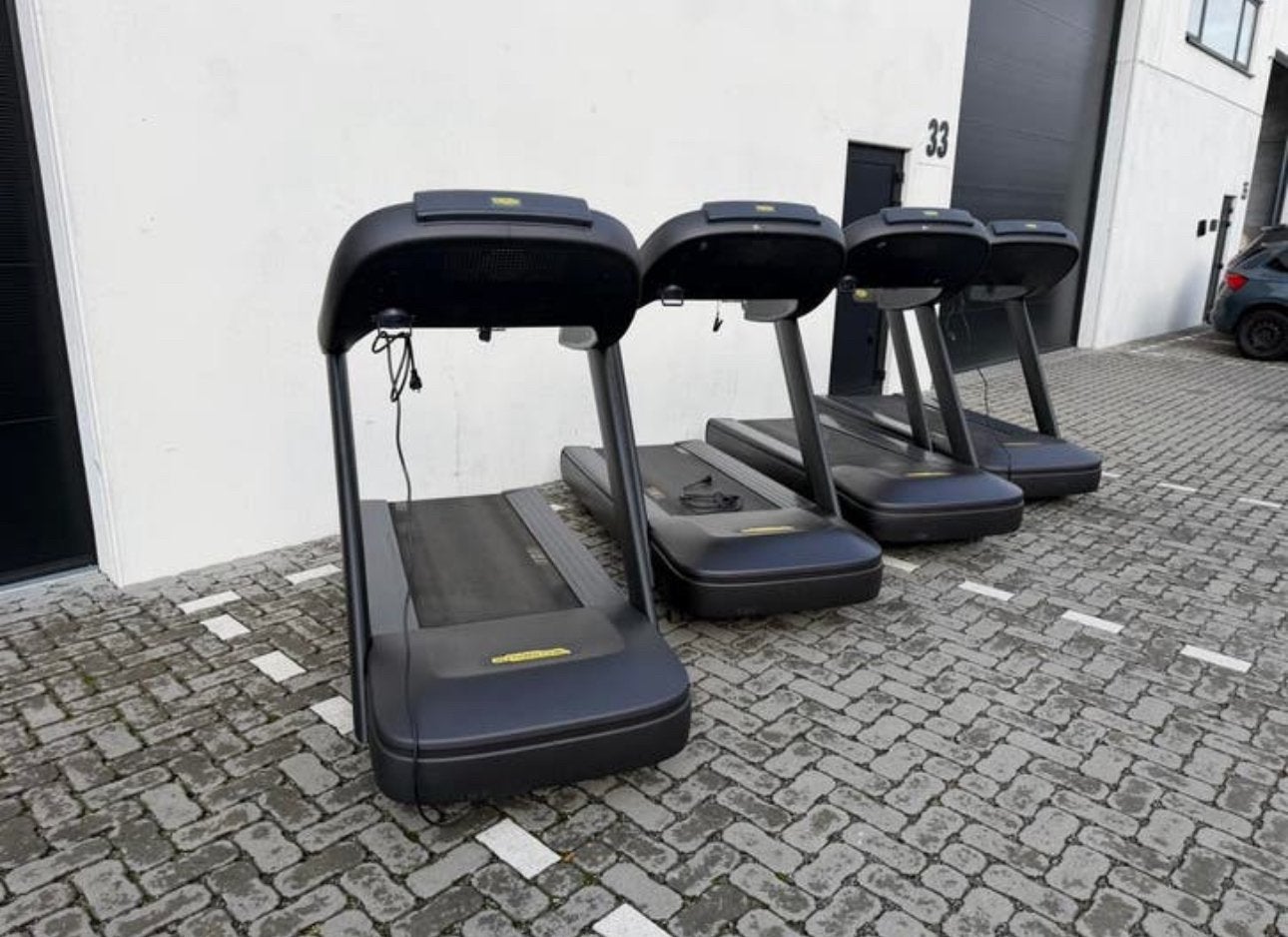 Technogym EXCITE RUN 1000 led Treadmill, Ophalen, Zo goed als nieuw, Overige typen