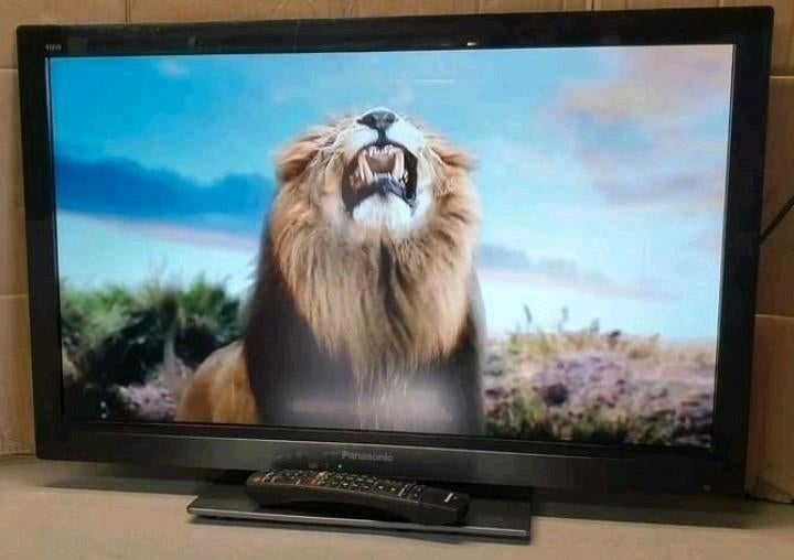 Panasonic 32 inch monitor televisie tx-l32e30e + afstandsbed, Ophalen of Verzenden, LED