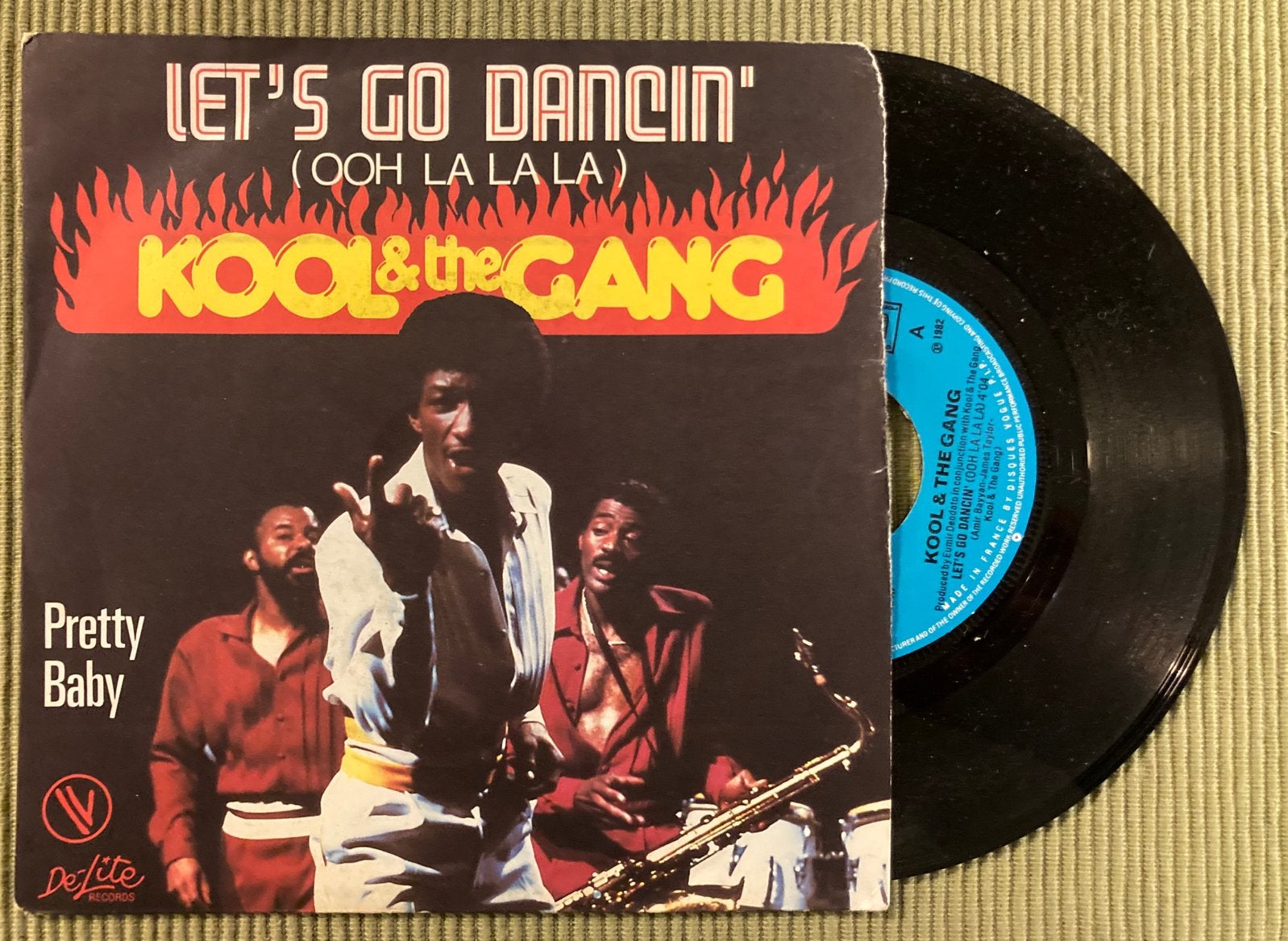 Vinyl single Kool & the Gang - Let’s go dancin’, Gebruikt, 7 inch, Ophalen of Verzenden, Dance en House