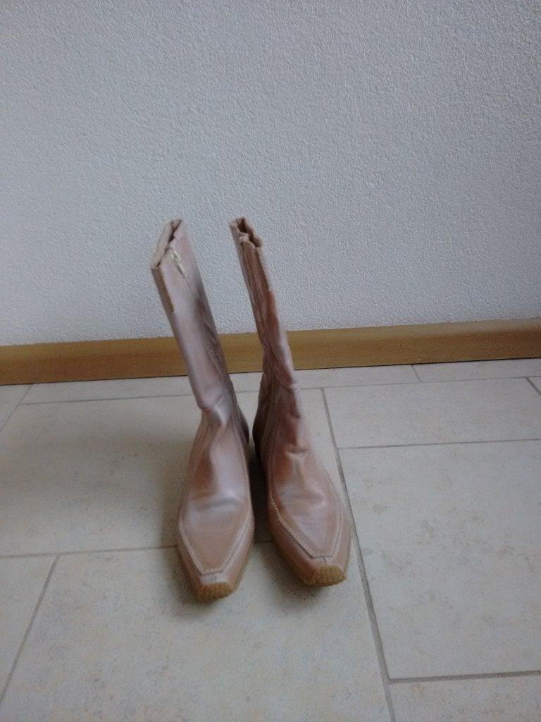 Laarzen maat 37 roze, Kleding | Dames, Schoenen, Ophalen, Hoge laarzen, Zo goed als nieuw, Roze