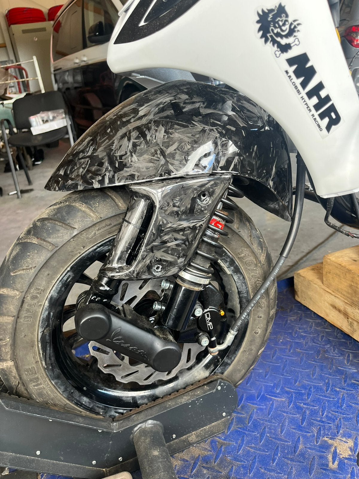 Piaggio sp vork carbon spatbord, Fietsen en Brommers, Brommeronderdelen | Scooters, Ophalen of Verzenden, Nieuw, Kap, Piaggio