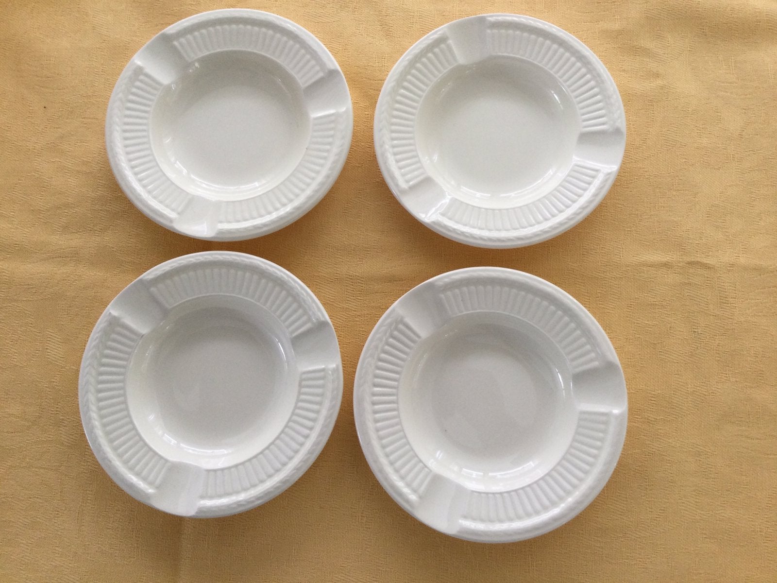 Wedgwood Edme 4 antieke asbakjes ca 12cm ongebruikt, Ophalen of Verzenden