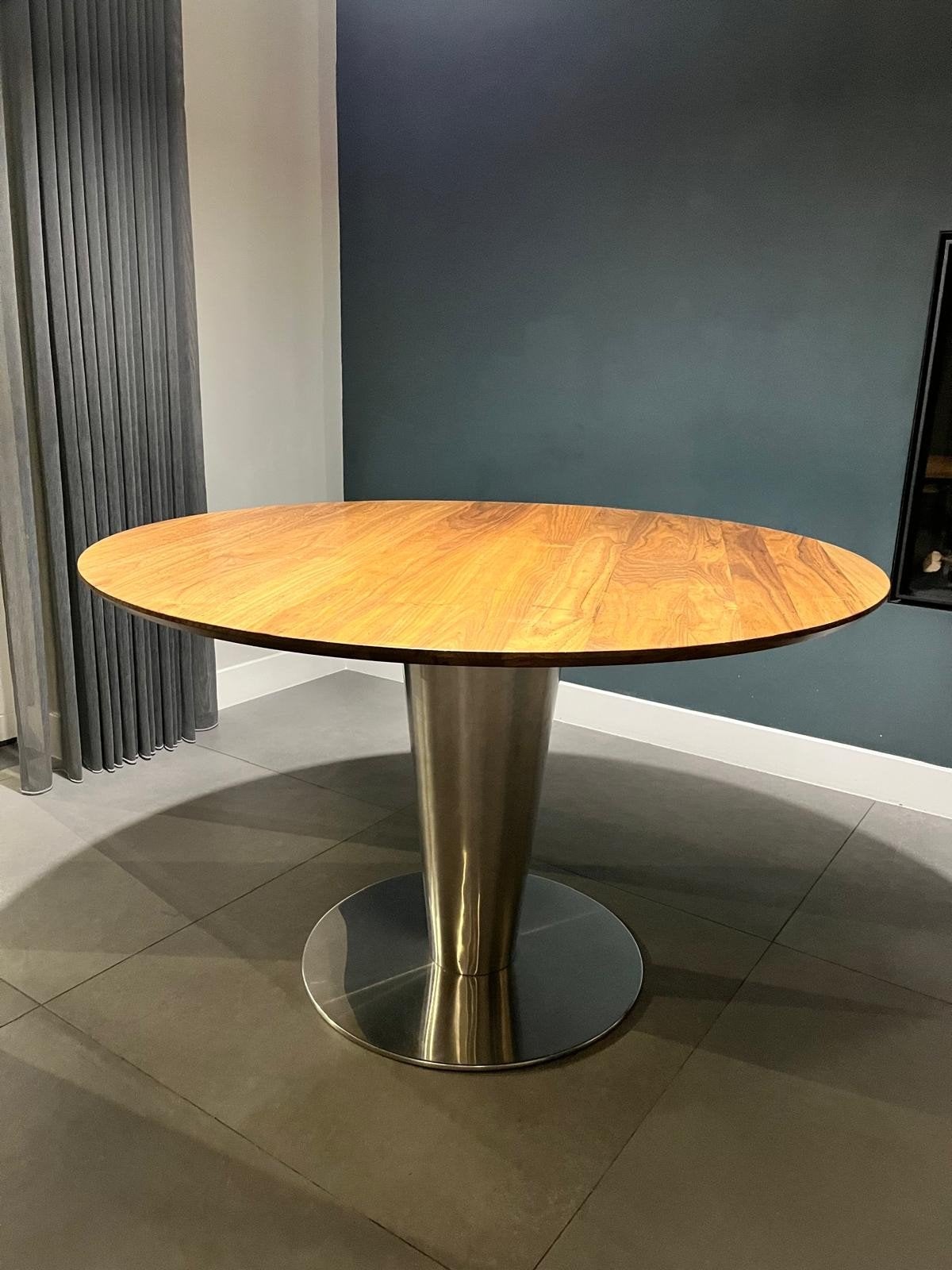 Ronde eettafel met houten blad en metalen poot, Huis en Inrichting, Gebruikt, 150 tot 200 cm, Rond, Modern, Tijdloos
