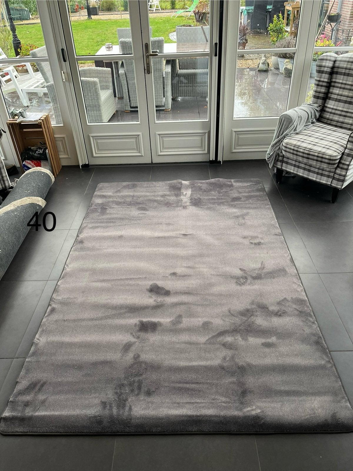 Vloerkleed donkere kleur nieuw, Ophalen, 150 tot 200 cm, 200 cm of meer, Zo goed als nieuw