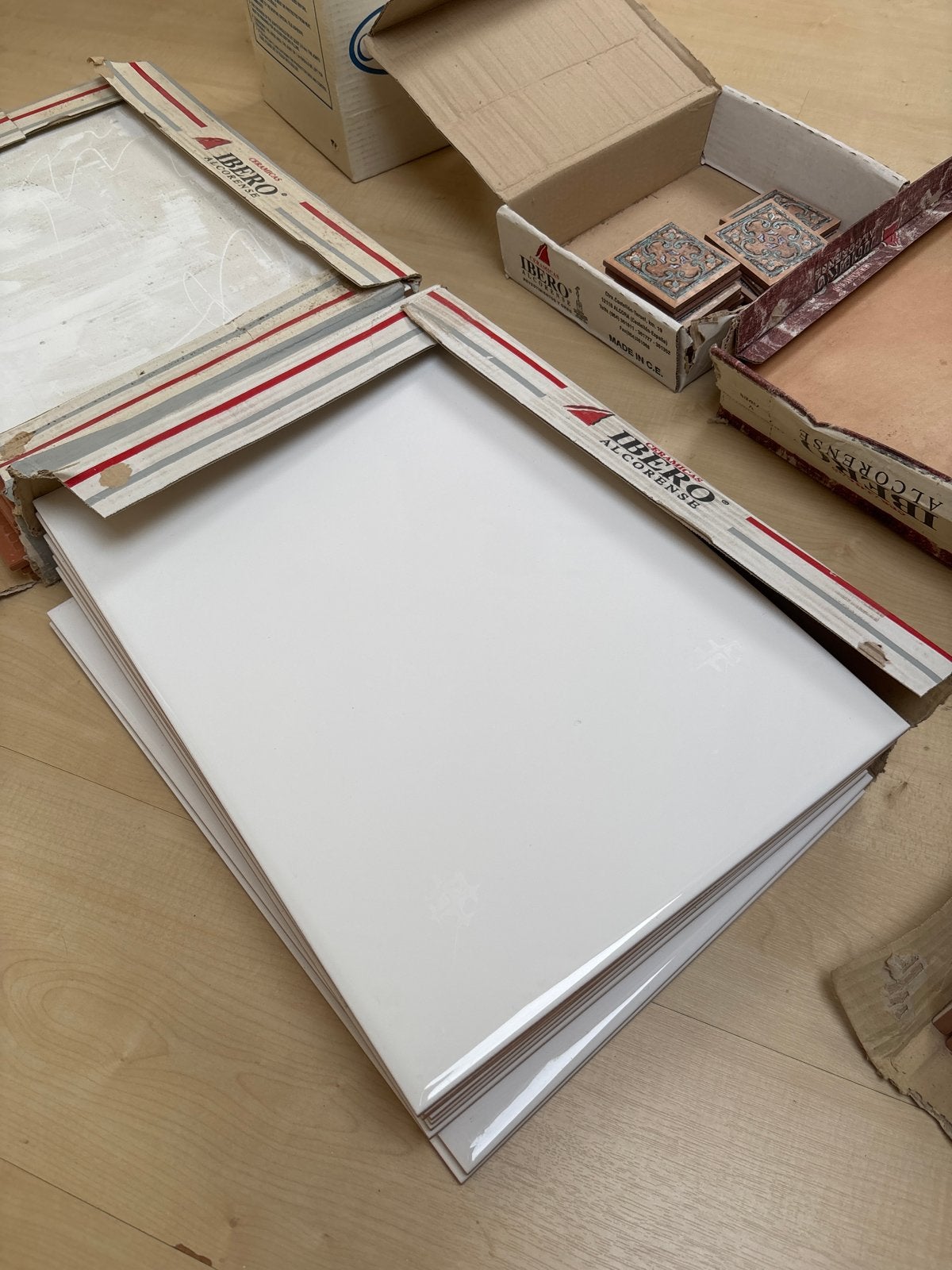 Diverse tegels: wit, decoratief en randtegels (Ibero Alcoren, Ophalen, Gebruikt, Minder dan 20 cm, 20 tot 40 cm