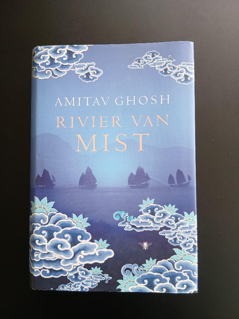 Boek Rivier van mist Amitav Ghosh, Gelezen, Ophalen of Verzenden, Nederland, Amitav Ghosh
