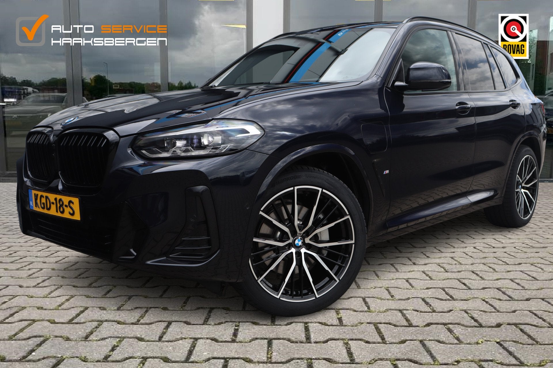 BMW X3 xDrive30e M-Sport | Led | Memory | Leder | (bj 2023), Auto's, 1998 cc, Gebruikt, Zwart, 2000 kg
