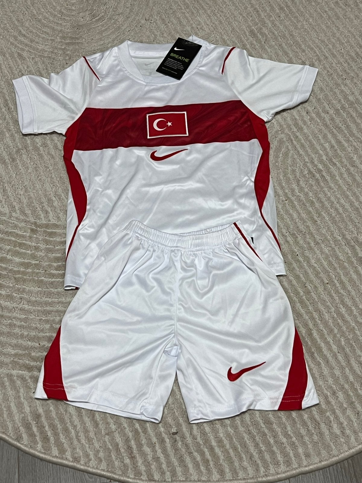 Turkije Thuis Tenue Kinderen - Diverse Maten, Sport en Fitness, Voetbal, Ophalen of Verzenden, Nieuw
