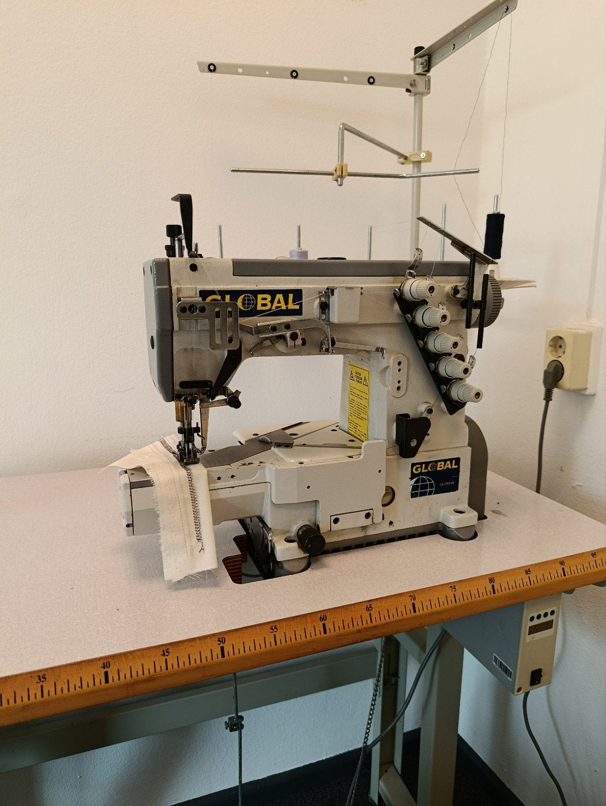 Industriële naaimachine Global CB 2703-56, Ophalen, Nieuw, Lockmachine, Overige merken
