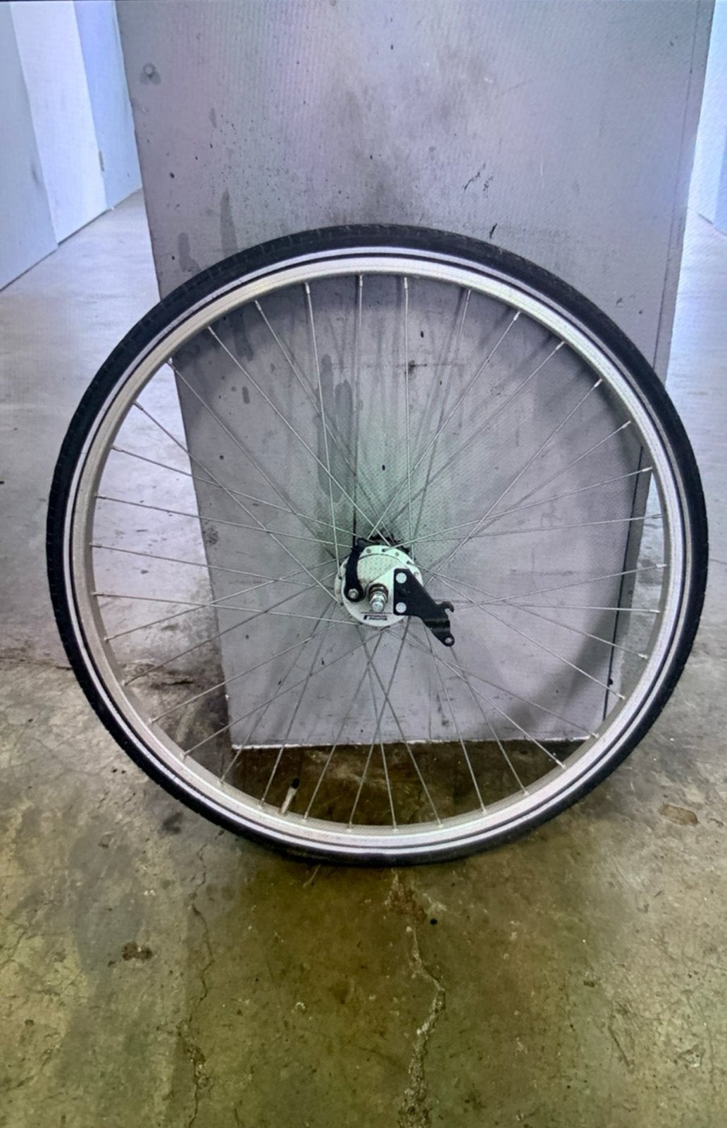 achterwiel 28 inch met 3 versnellingen, Zo goed als nieuw, Aluminium, Stadsfiets, Ophalen