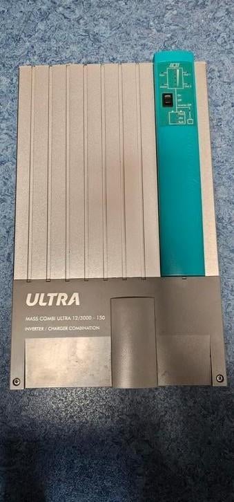 Mastervolt Mass Combi Ultra 12/3000-150 met MPPT Solar, Ophalen of Verzenden, Gebruikt, Overige typen