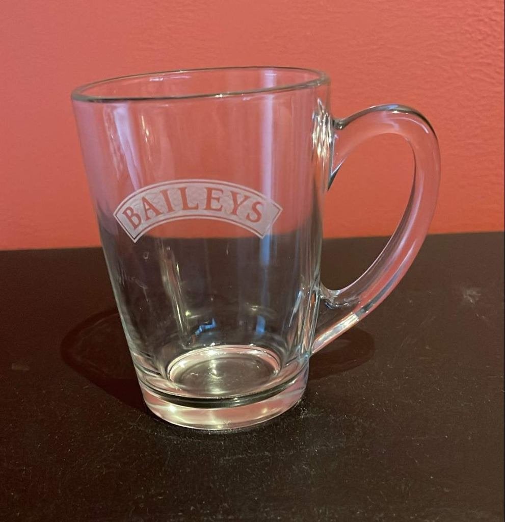 Baileys glas, Verzamelen, Glas en Borrelglaasjes, Ophalen of Verzenden, Zo goed als nieuw, Overige typen