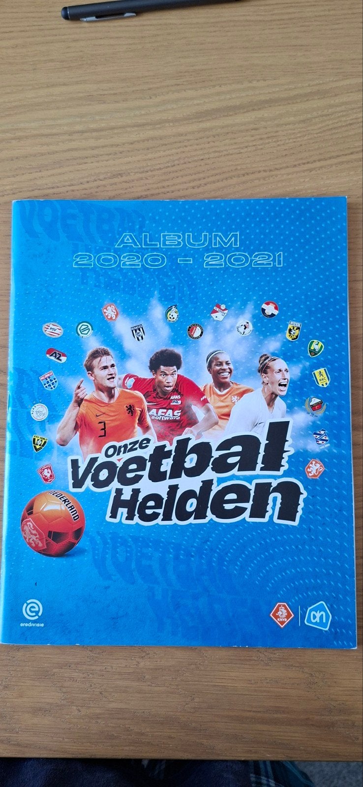 AH Voetbal Album 2020-2021 - Onze Voetbal Helden, Ophalen of Verzenden, Zo goed als nieuw