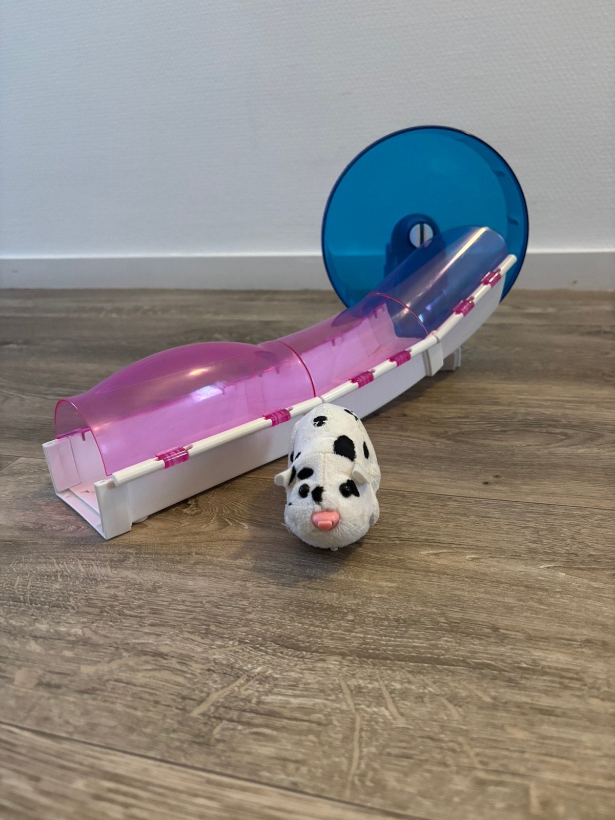 Zhu Zhu Pets tunnel + draaiwiel met hamster (werkend), Ophalen of Verzenden, Zo goed als nieuw