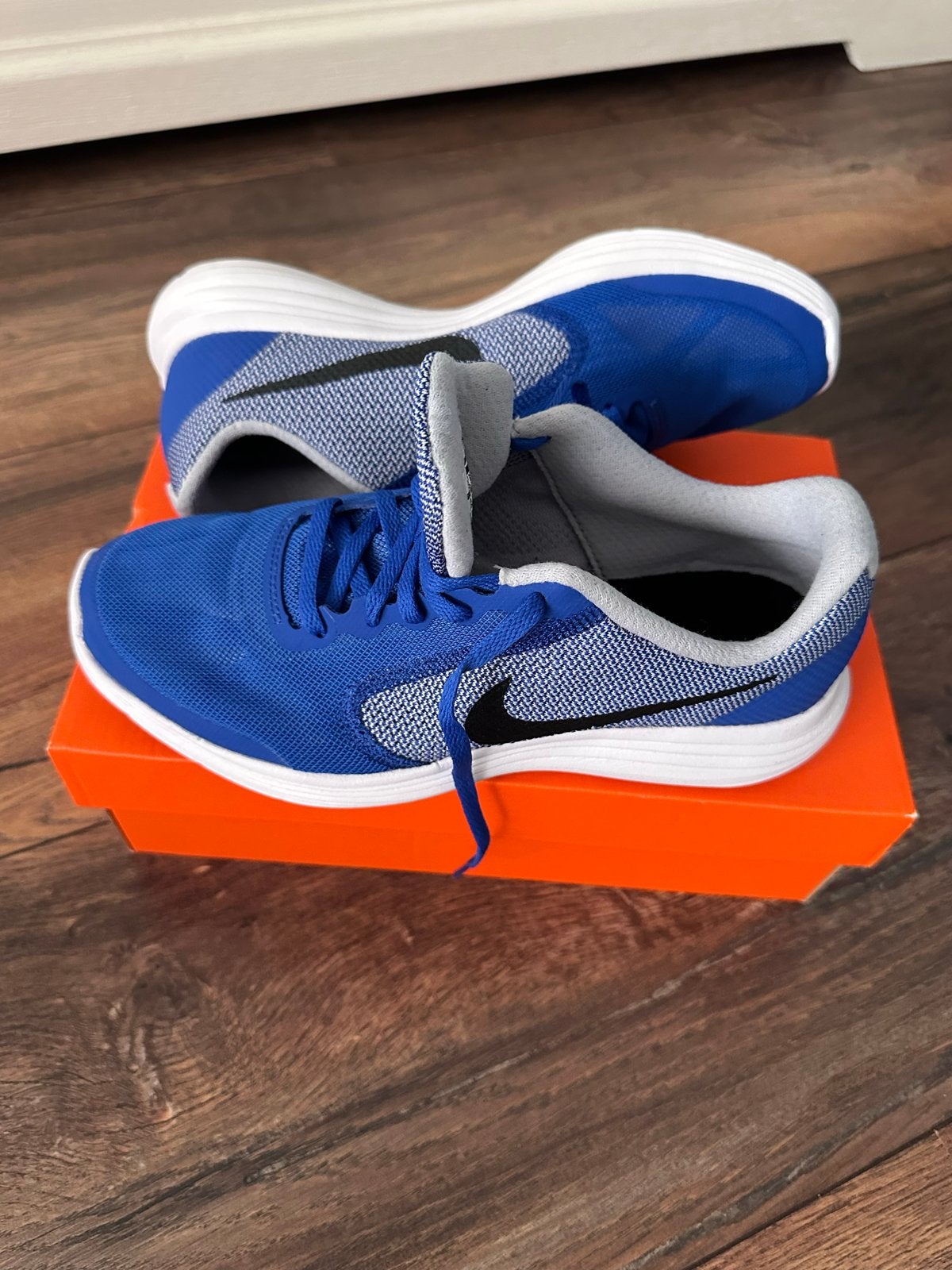 Nike Revolution 3 Sportschoenen - Maat 38.5 nieuw!!, Ophalen, Nieuw, Blauw, Sneakers of Gympen