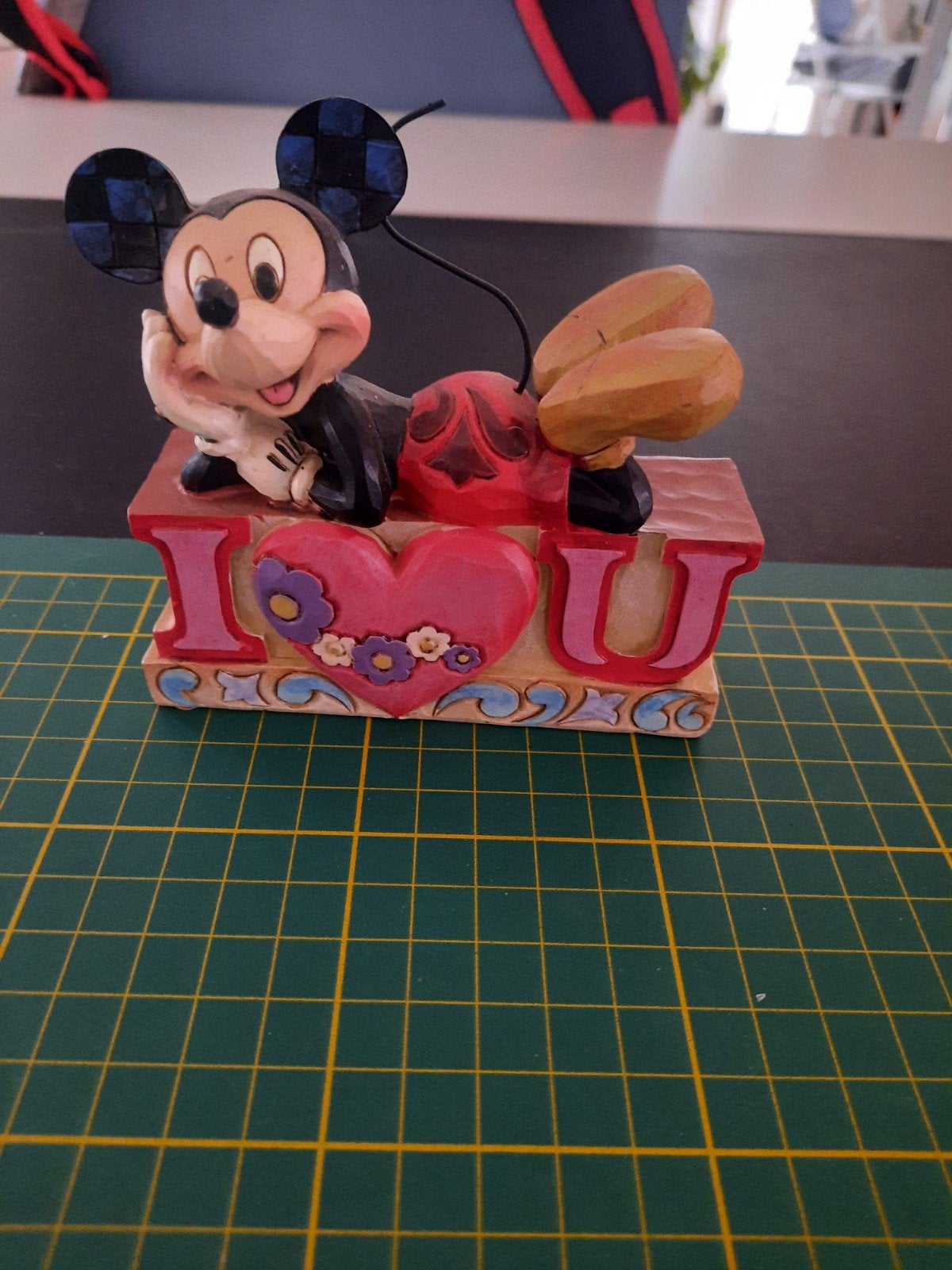 Disney traditions Mickey Mouse I Love You, Ophalen, Mickey Mouse, Zo goed als nieuw, Beeldje of Figuurtje
