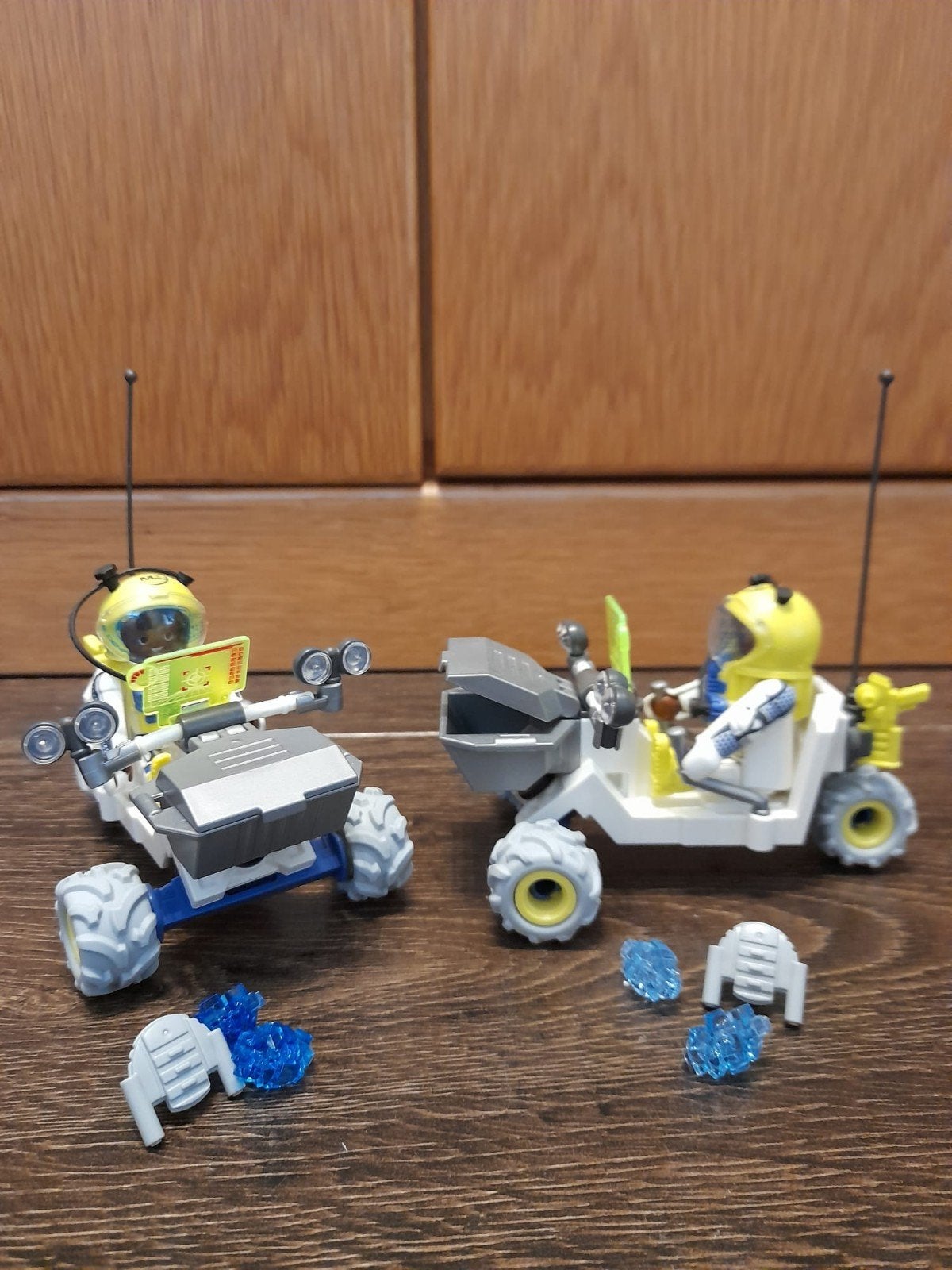 Playmobil maanmissie – 2 maanwagens + 2 astronauten, Ophalen of Verzenden, Zo goed als nieuw, Compleet
