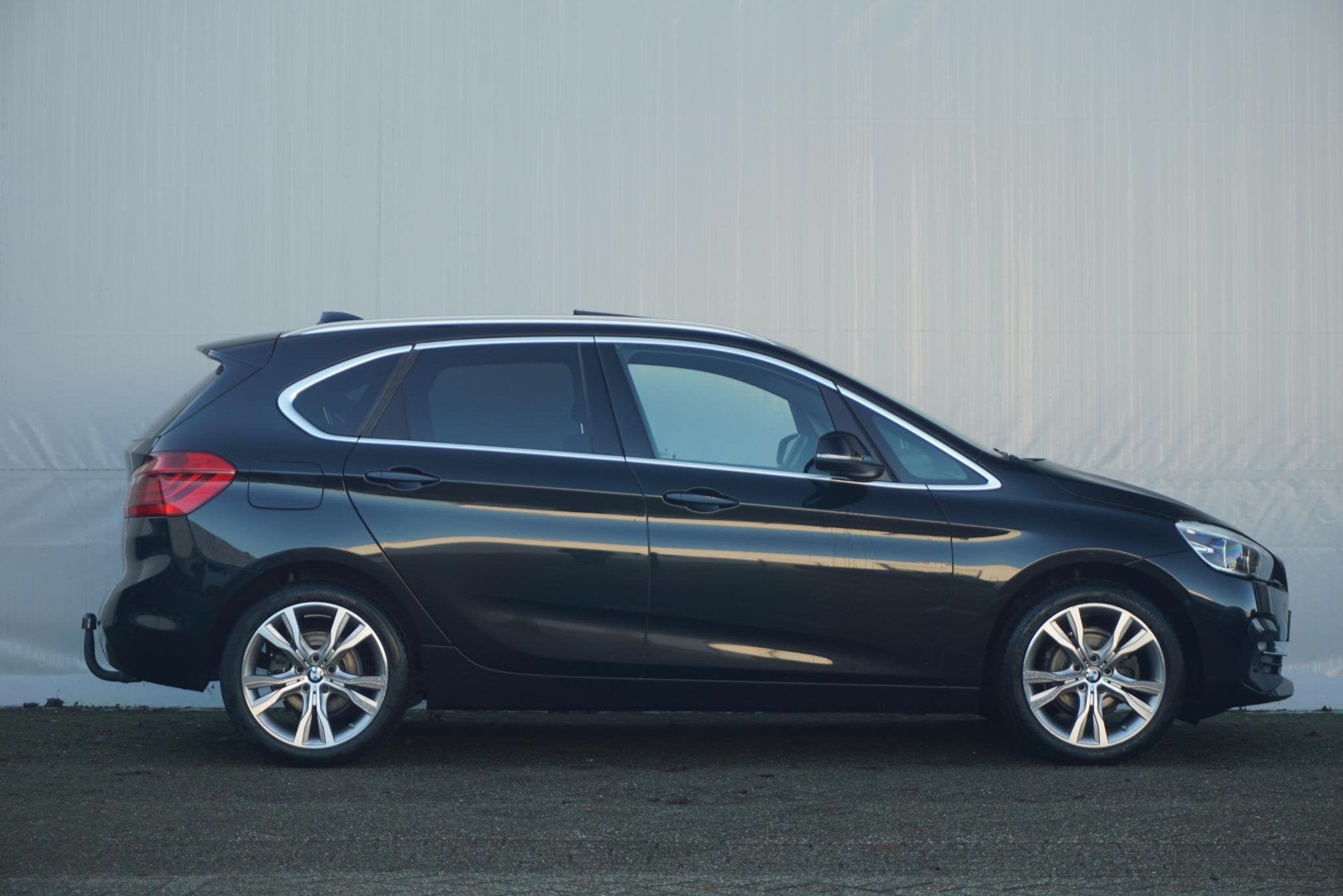 BMW 2 Serie Active Tourer 218i | Luxury Line | Panoramadak |, Gebruikt, Met garantie (alle), Zwart, Origineel Nederlands