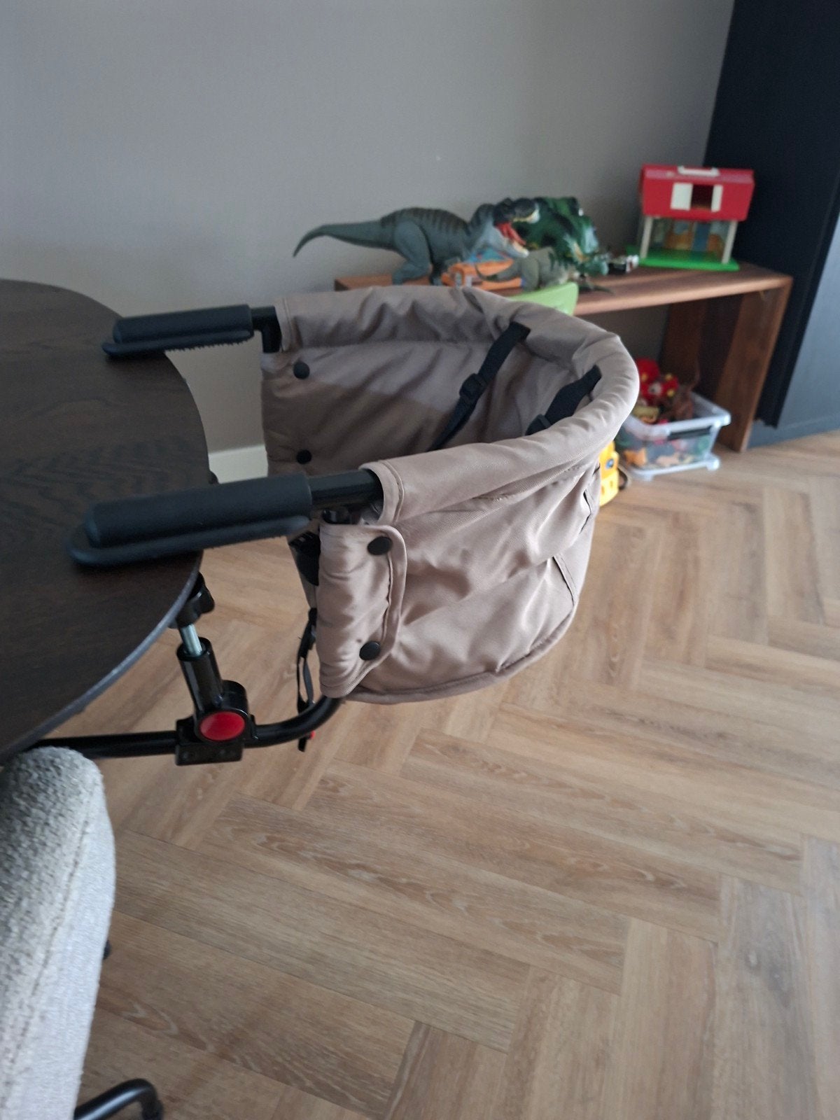 Compacte, opvouwbare kinderstoel voor aan tafel, Ophalen of Verzenden, Zo goed als nieuw, Hangstoel, Aanschuifbaar