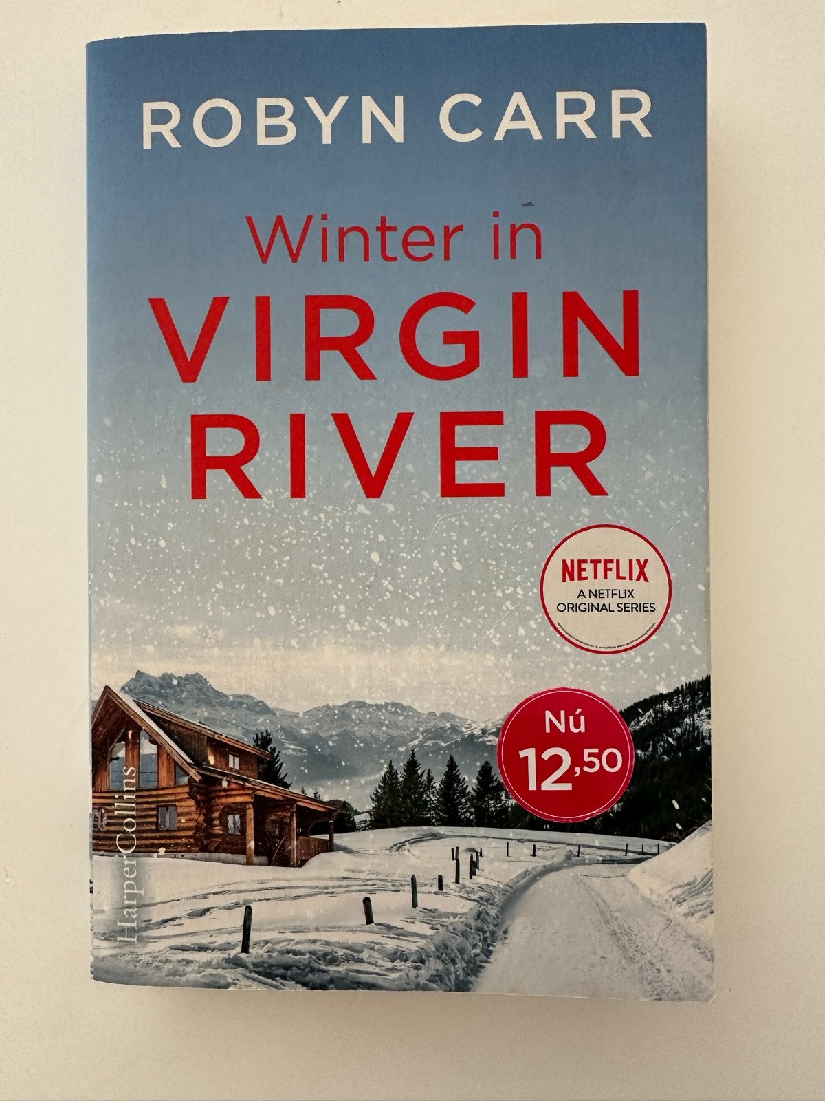 Winter in Virgin River - Robyn Carr (Nederlands), Ophalen of Verzenden, Zo goed als nieuw, Nederland