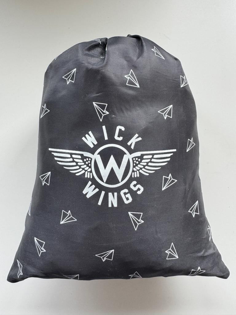 Wick wings vliegtuig kussen, Ophalen of Verzenden, Zo goed als nieuw