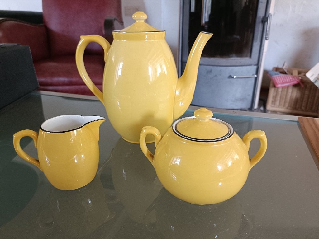 Origineel servies uit Maastricht, Antiek en Kunst, Ophalen
