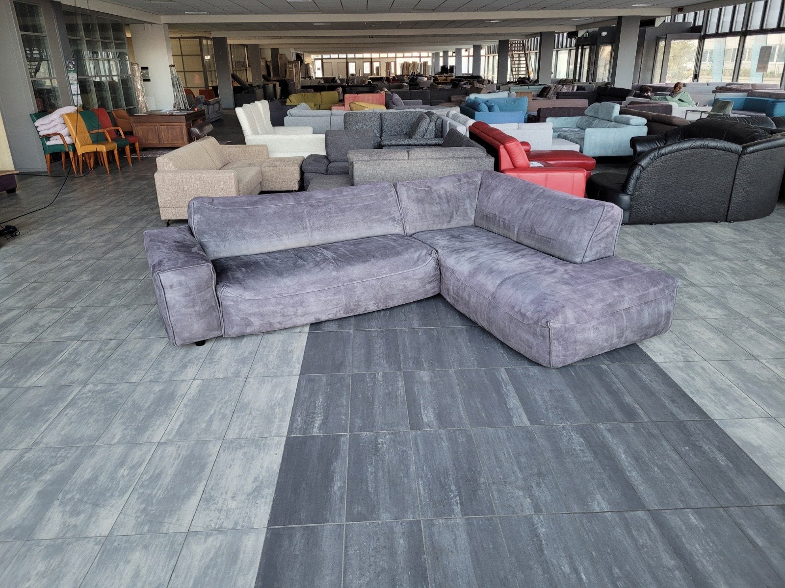 ✅️️️️️️️️ GEREINIGD suede Troubadour hoekbank 300x230 BEZORG, Huis en Inrichting, Stof, Hoekbank, 300 cm of meer, Ophalen of Verzenden