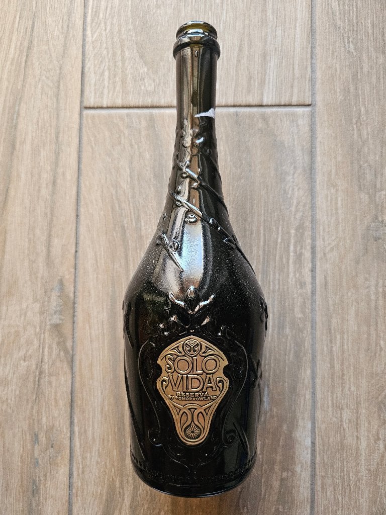 Tomorrowland - lege fles cava (Solo Vida), Gebruikt, Overige gebieden, Overige typen, Ophalen of Verzenden