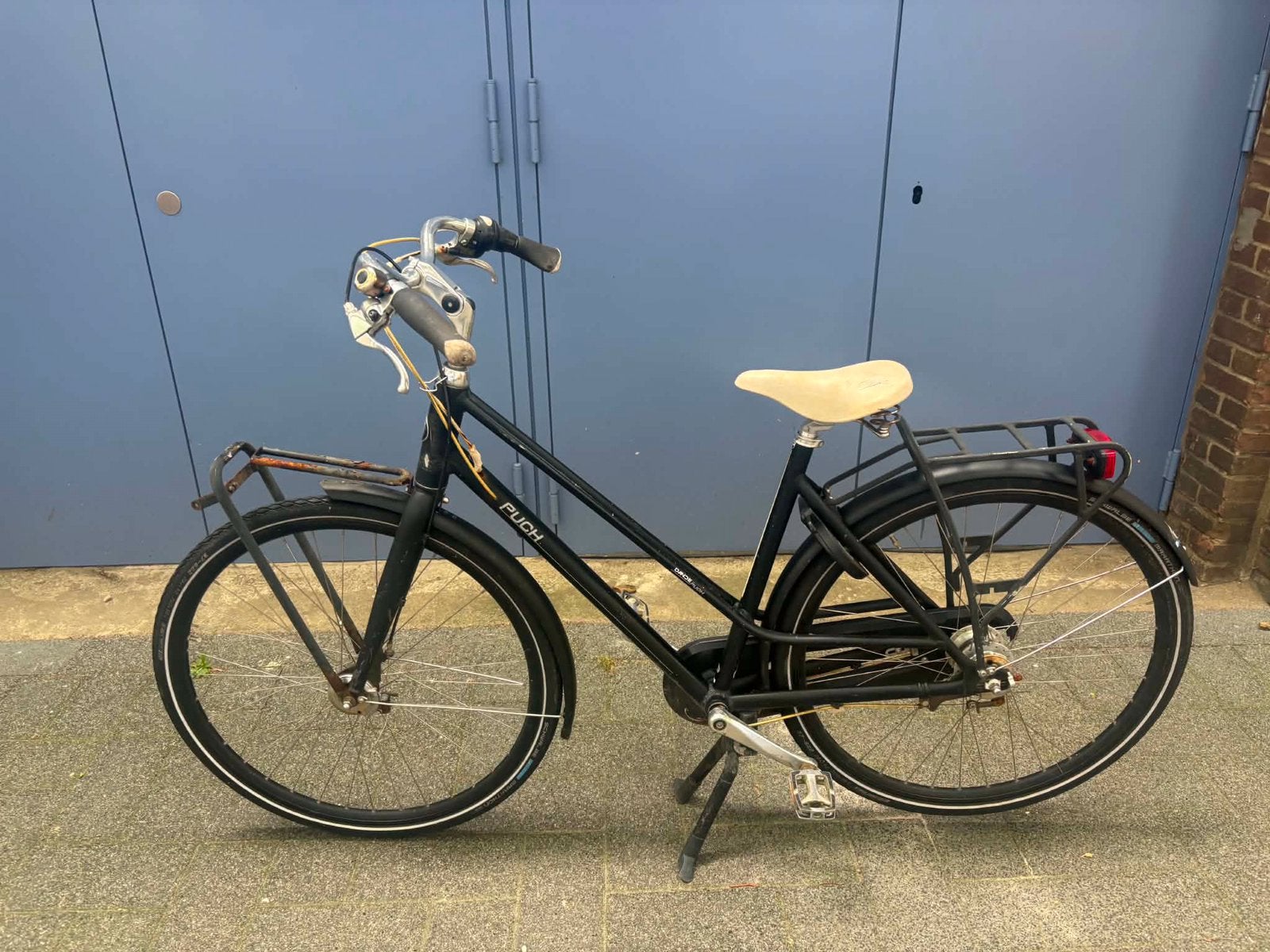 Puch Damesfiets 28 inch banden, Ophalen
