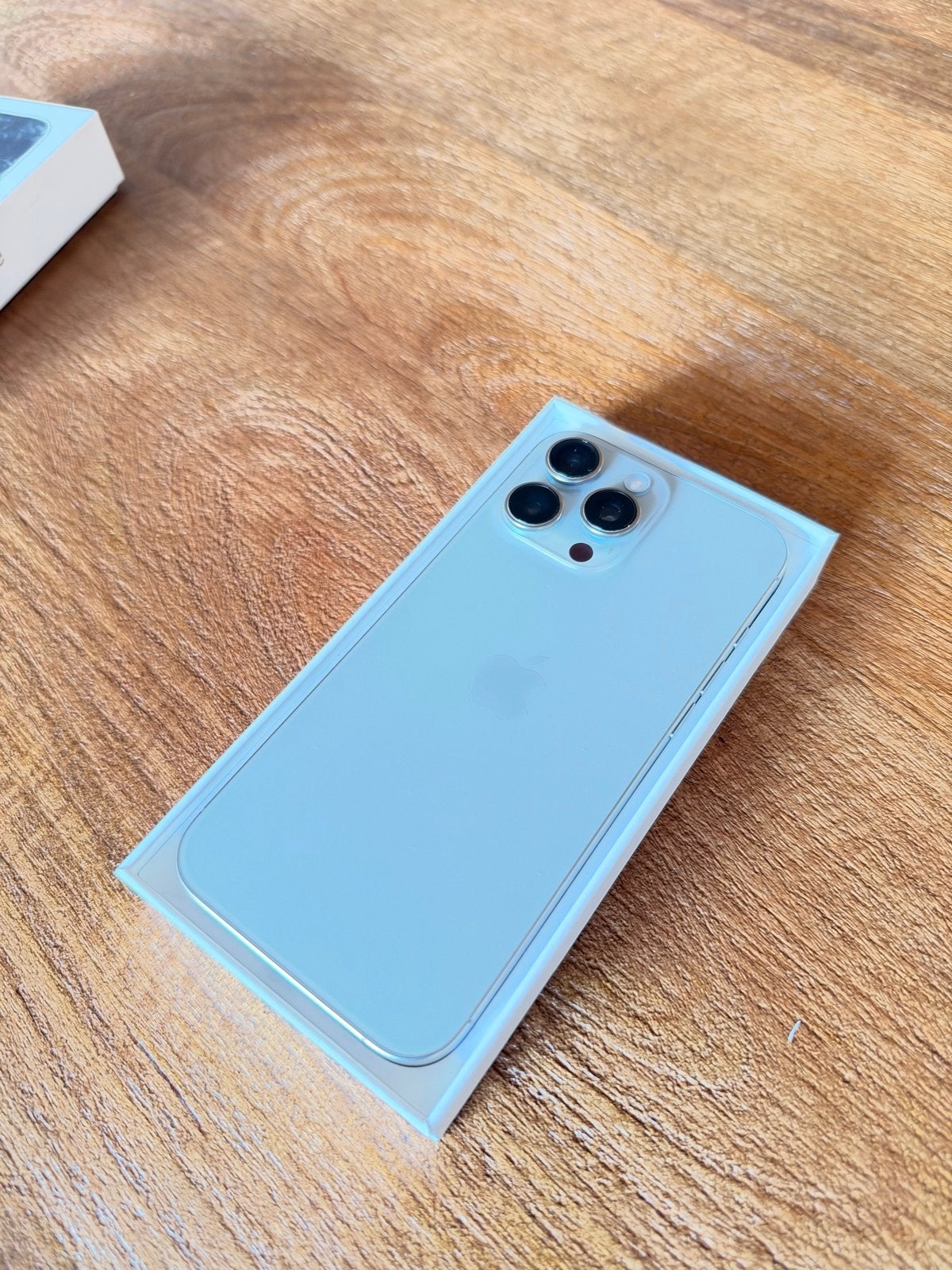 iPhone 16 Pro Max 512 silver - Perfecte staat, 90% batterij
