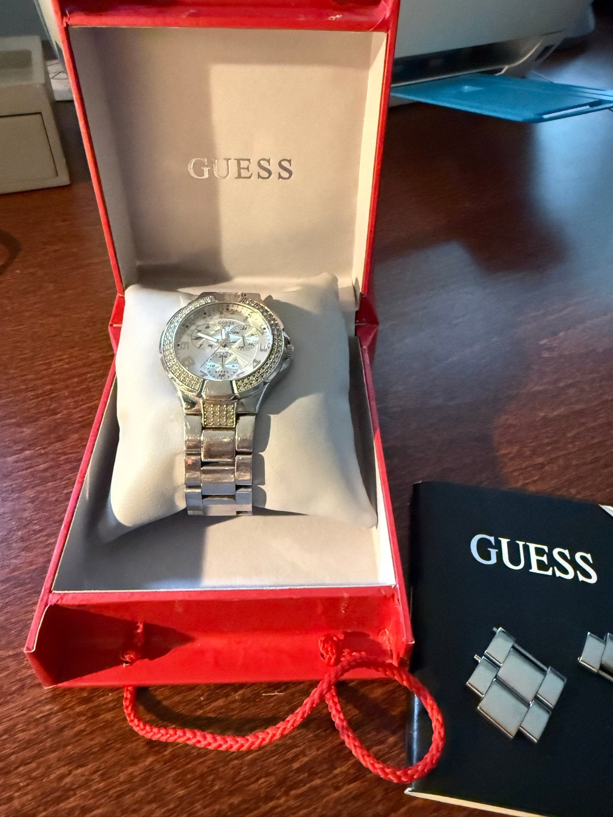 Guess horloge met strass en stalen band, Gebruikt, Staal, Guess, Polshorloge