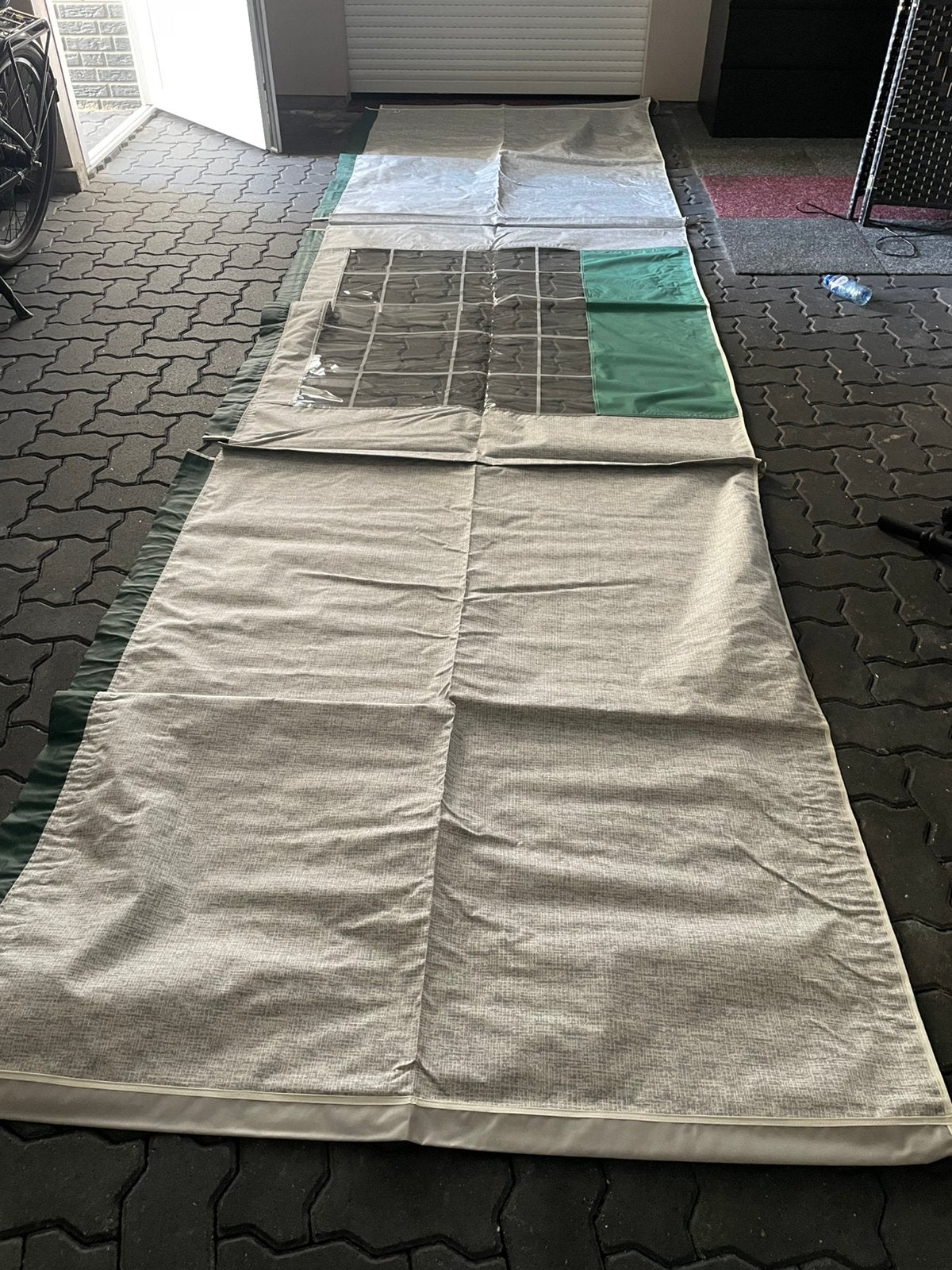 Windscherm met raam 5 meter caravan camping, Ophalen, Zo goed als nieuw