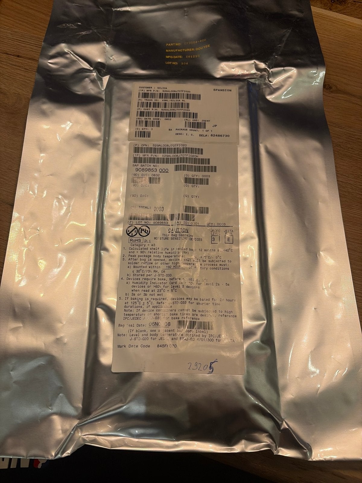 M29W1G6LEB70ZA6E Elektronische Componenten / IC Chips, Hobby en Vrije tijd, Ophalen of Verzenden, Nieuw