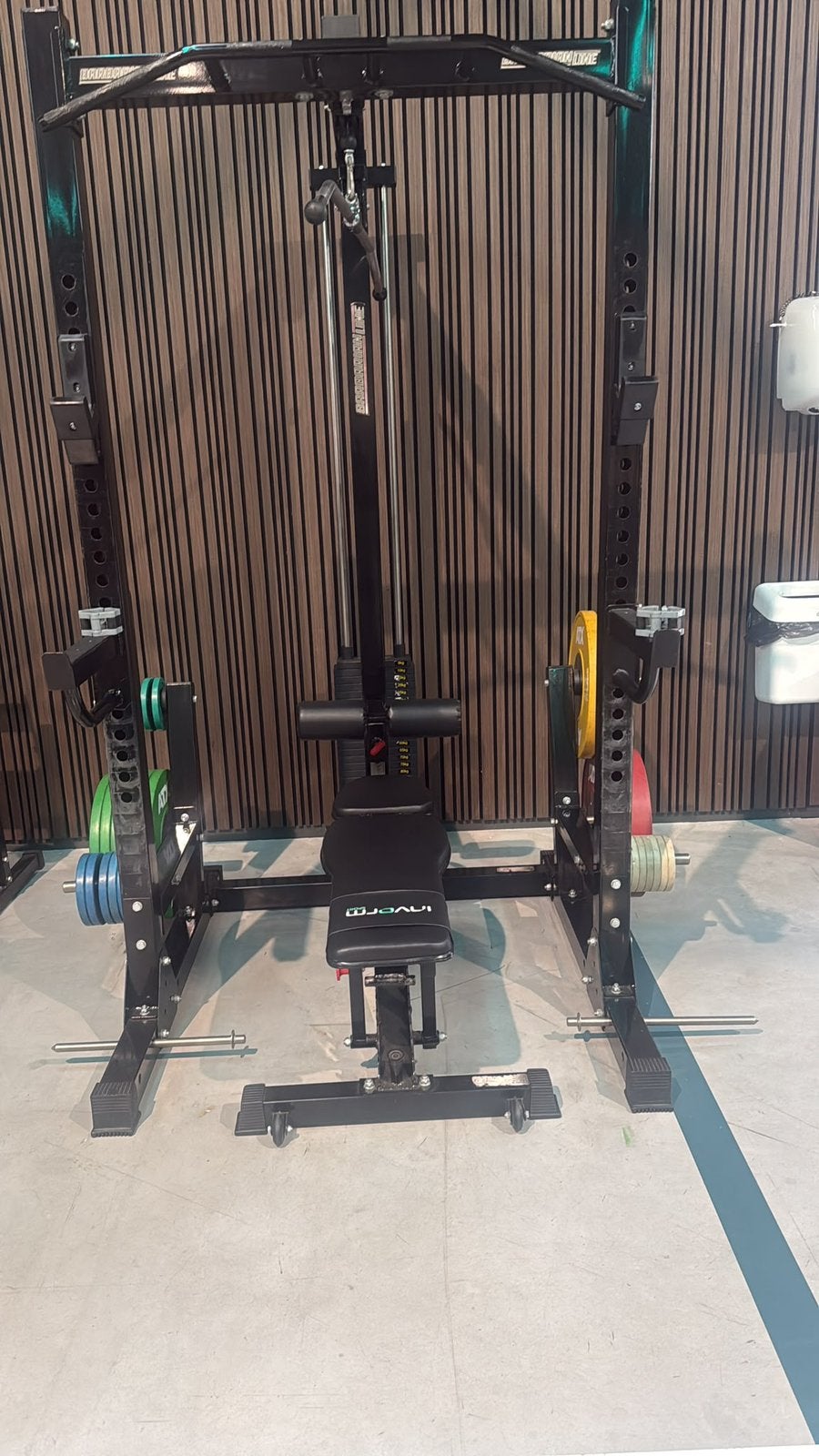 Barbarian Halfrack + Pulley,Bankje,137,5kg Gewichten,Barbell, Ophalen, Gebruikt, Fitnessbank