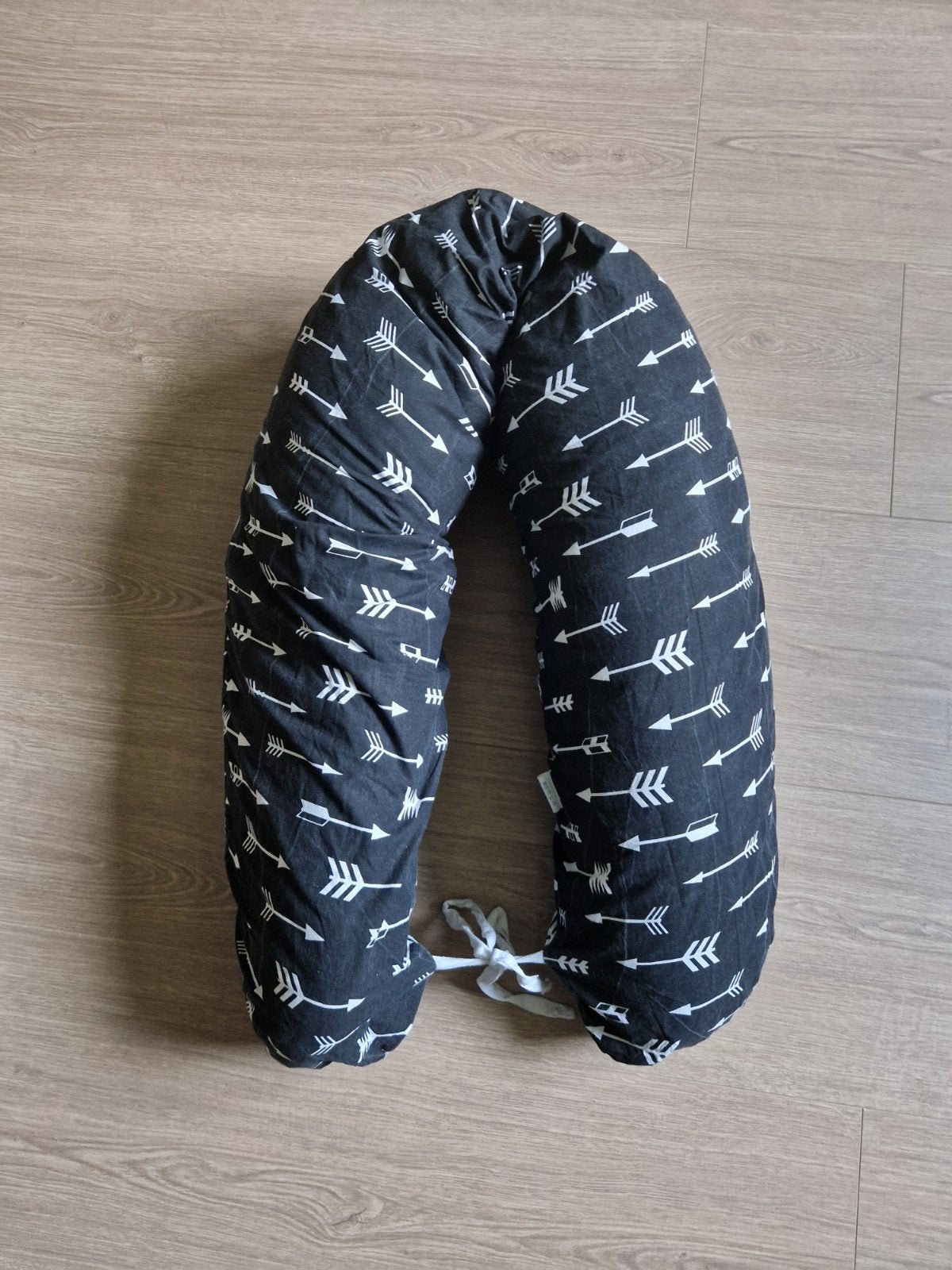 Mama Loes voedingskussen met pijlenprint, Kinderen en Baby's, Kinderspulletjes, Ophalen, Zo goed als nieuw