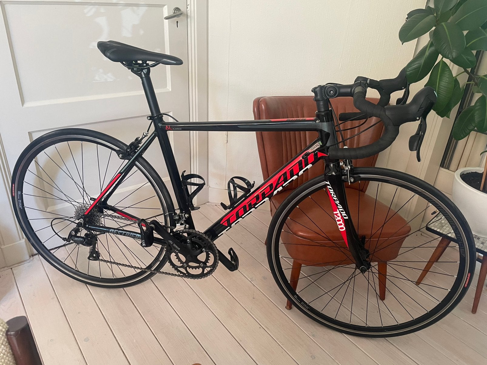Racefiets Torpado Sora - 51 frame; bijna nieuwe wielrenfiets, Fietsen en Brommers, Fietsen | Racefietsen, Aluminium, 49 tot 53 cm